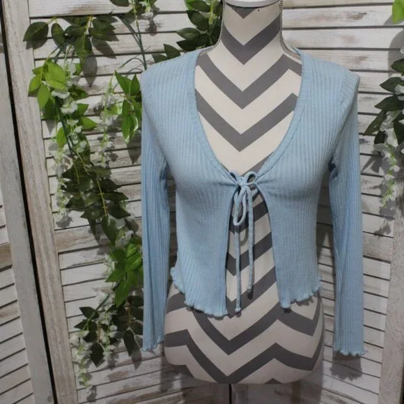 TJ Maxx Cardigan tie front - Picture 2 of 7